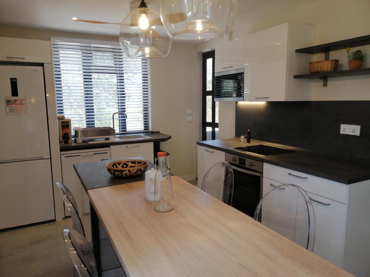 Les Cerisiers - With Pool, Few Steps To The